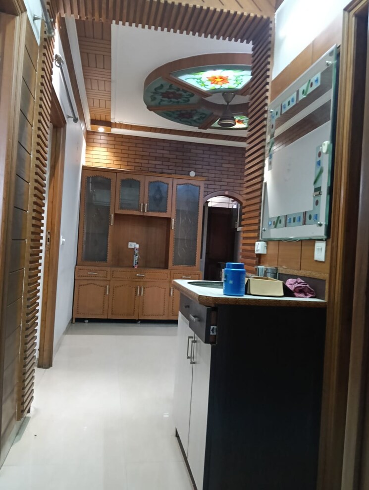 Nearby, sector 20 3 Bedroom 1850 Sq.Ft. Apartment In Sector 20 Panchkula 9274771