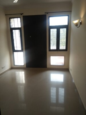 Room in 2.5 BHK Builder Floor at Malviya Nagar – for Rent