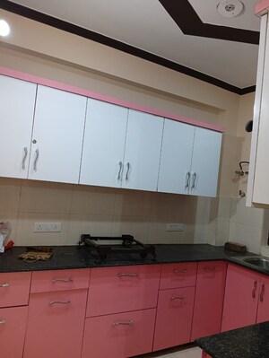 Kitchen in 3.5 BHK Builder Floor at Sector 52 – for Rent