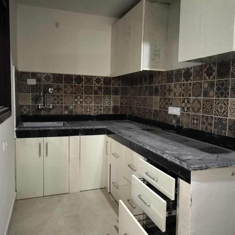 Kitchen, chattarpur 2 Bedroom 900 Sq.Ft. Builder Floor In Chattarpur Delhi 9274832