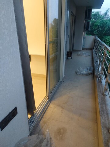 Balcony in 2.5 BHK Builder Floor at Sector 52 – for Rent