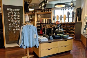  Shop For Sale in Spectrum Metro, Sector 75