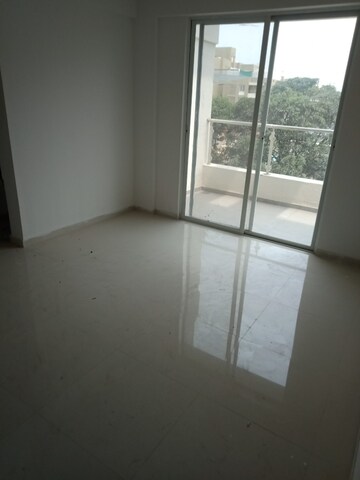 Room in 2 BHK Apartment at Sharda Colony – for Sale