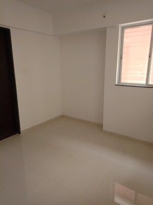Room in 2 BHK Apartment at Sharda Colony – for Sale