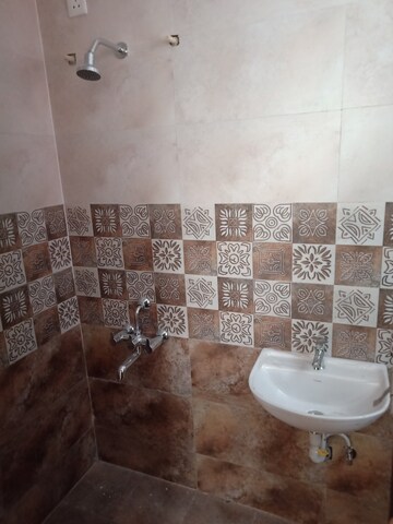 Bathroom in 2 BHK Apartment at Sharda Colony – for Sale