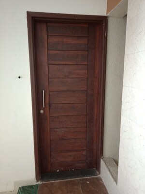 Furnished Amenities in 2 BHK Apartment at Sharda Colony – for Sale