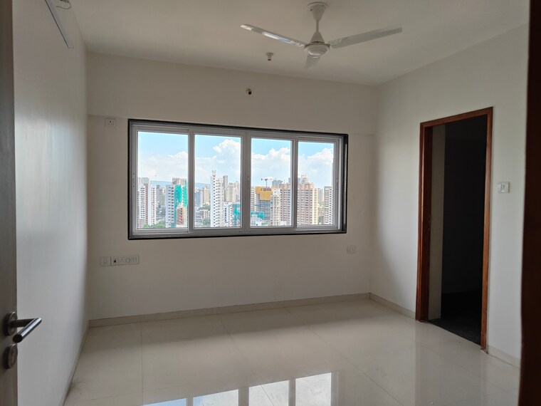 Room, dadar west 2 Bedroom 700 Sq.Ft. Apartment In Dadar West Mumbai 9274880