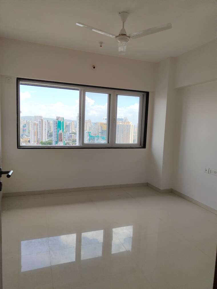 Room, dadar west 2 Bedroom 700 Sq.Ft. Apartment In Dadar West Mumbai 9274880
