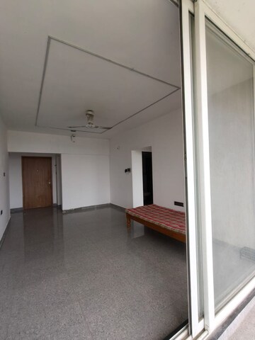 Room in 2 BHK Apartment at Vascon Forest Edge, Kharadi – for Sale
