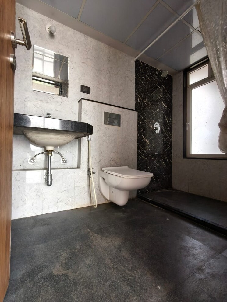 Bathroom, vascon-forest-edge 2 Bedroom 799 Sq.Ft. Apartment In Kharadi Pune 9274881