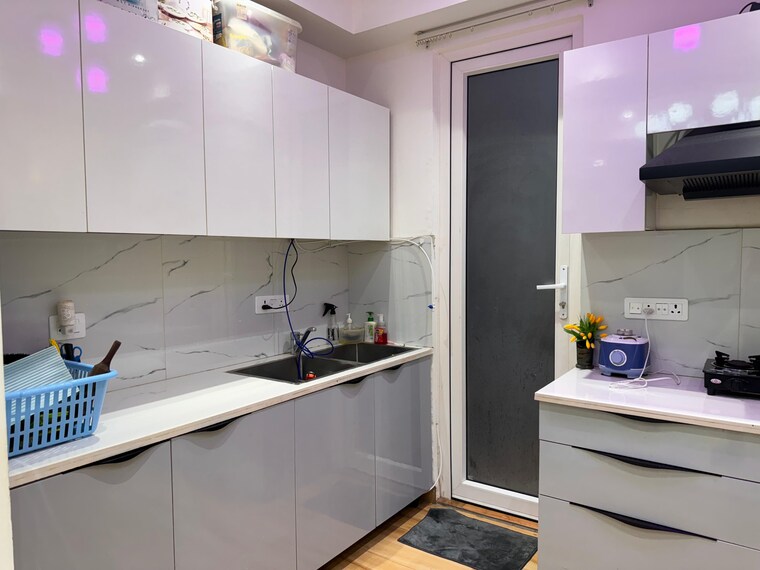 Kitchen, sector 12a 2 Bedroom 1050 Sq.Ft. Builder Floor In Sector 12a Gurgaon 9274890