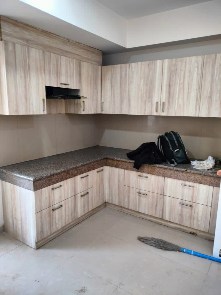 Kitchen, emaar-the-enclave 3 Bedroom 1895 Sq.Ft. Apartment In Sector 66 Gurgaon 9274882