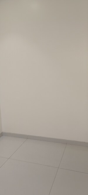 Room in 1 BHK Apartment at Radheya Sai Enclave, Naigaon East – for Sale