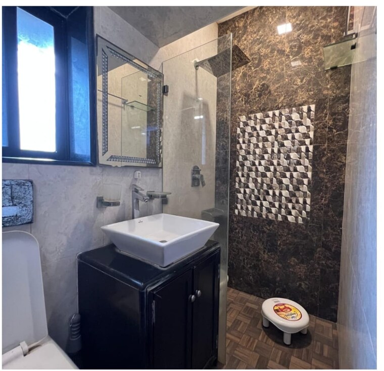 Attached Bathroom, rohit-apartments 2 Bedroom 900 Sq.Ft. Apartment In Andheri West Mumbai 9274973