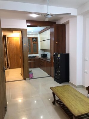 Kitchen in 2 BHK Builder Floor at Sector 43 – for Rent