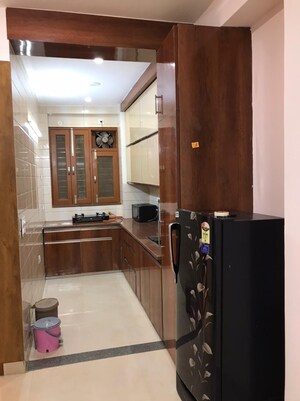 Kitchen in 2 BHK Builder Floor at Sector 43 – for Rent