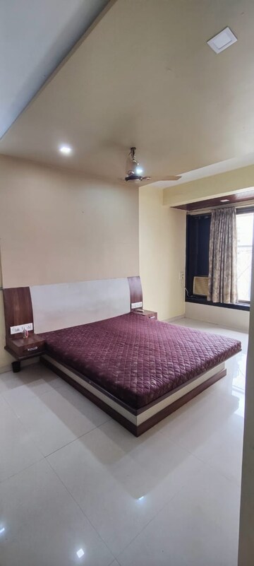 Bedroom in 2 BHK Apartment at Utpal Park Apartment, Mahim – for Rent