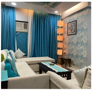 Team Area in 2 BHK Apartment at Poseidon Apartment, Andheri West – for Sale