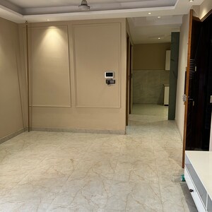 Room in 3 BHK Builder Floor at Dwarka Sector 18b – for Sale