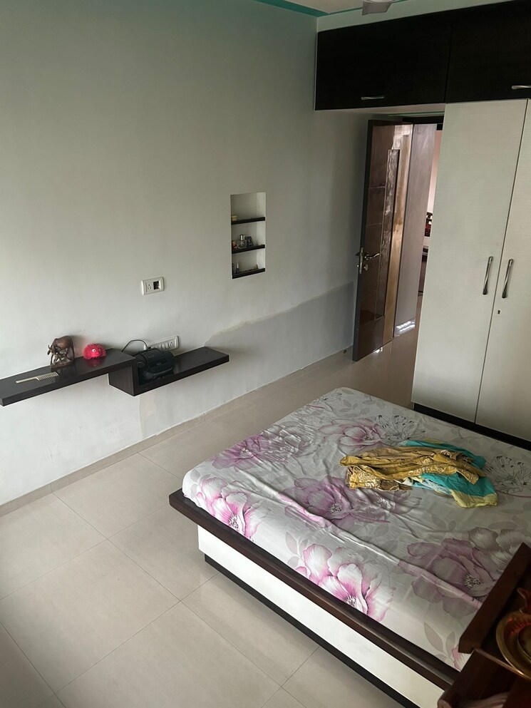 Bedroom, rustomjee-ozone 3 Bedroom 1500 Sq.Ft. Apartment In Goregaon West Mumbai 9275065