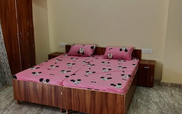 Pg For Rent in Sector 94