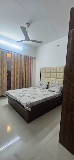 2 BHK + Pooja Room Apartment For Sale in Bhairaav Goldcrest Residency