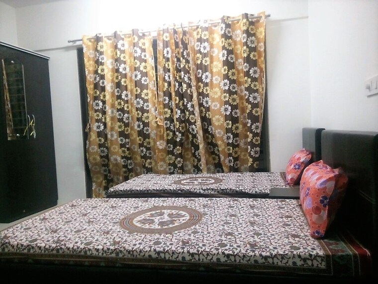 Bedroom, manpada Pg For Girls In Manpada 9275182