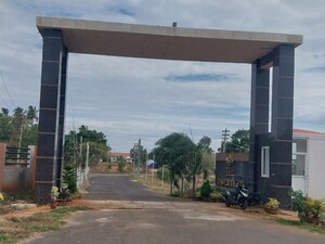  Plot – Exterior View View at Karanampettai - for Sale