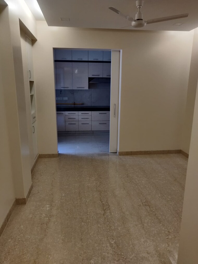 Room, hauz khas 4 Bedroom 2700 Sq.Ft. Builder Floor In Hauz Khas Delhi 9275199