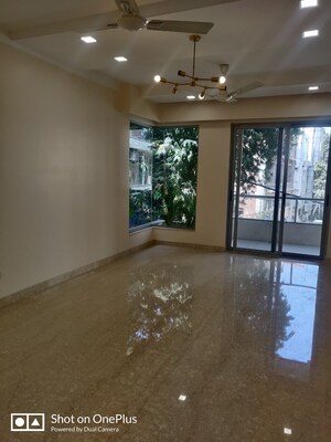 Room in 4 BHK Builder Floor at Hauz Khas – for Rent