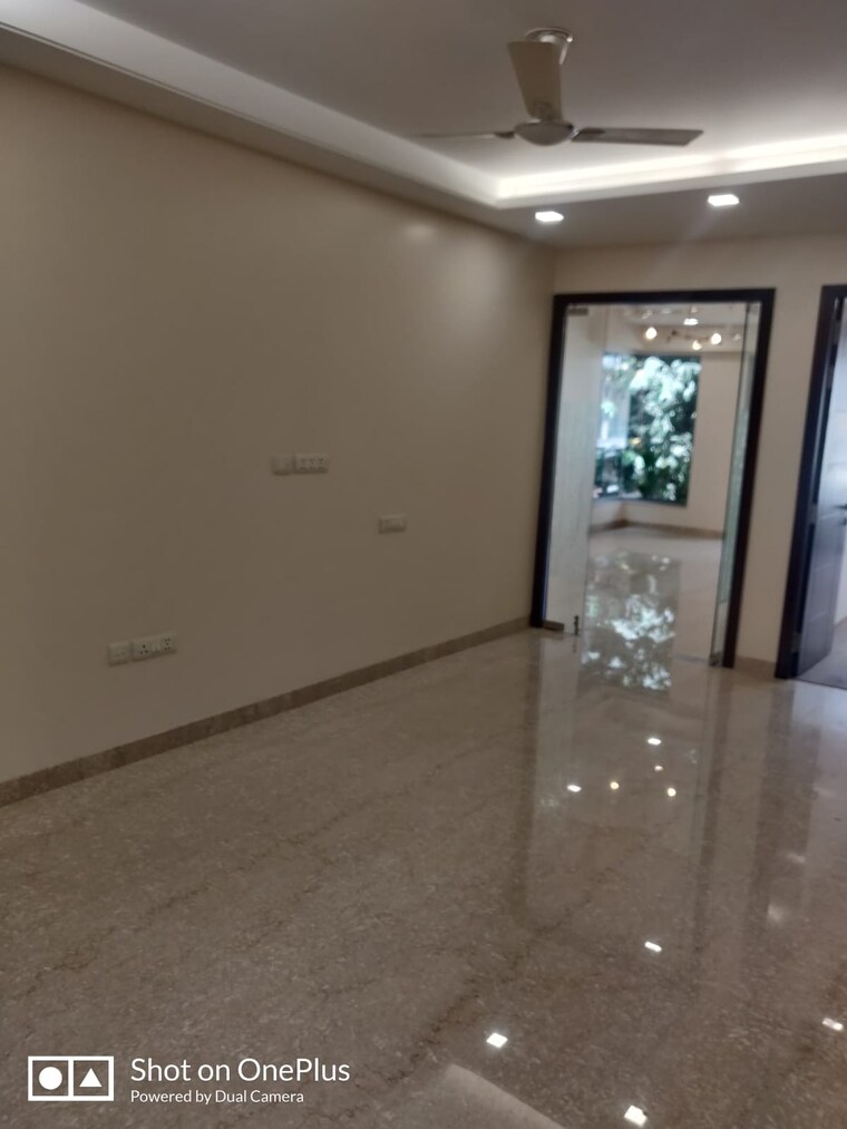 Room, hauz khas 4 Bedroom 2700 Sq.Ft. Builder Floor In Hauz Khas Delhi 9275199