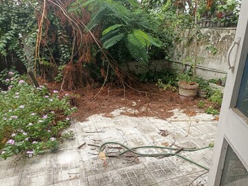  3.5 BHK Villa at Arun Vihar Sector 37, Sector 37 – for Sale