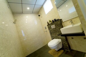 Bathroom in 3 BHK Apartment at Maxxus Elanza, International Airport Road – for Sale