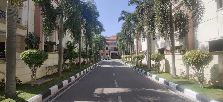 Balcony, aditya-empress-park 5 Bedroom 5750 Sq.Ft. Villa In Shaikpet Hyderabad 9275196