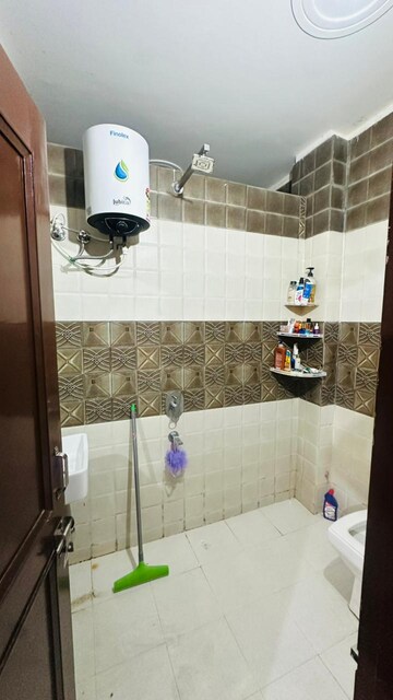 Bathroom in 2 BHK Builder Floor at AVA Court, Sector 47 – for Rent