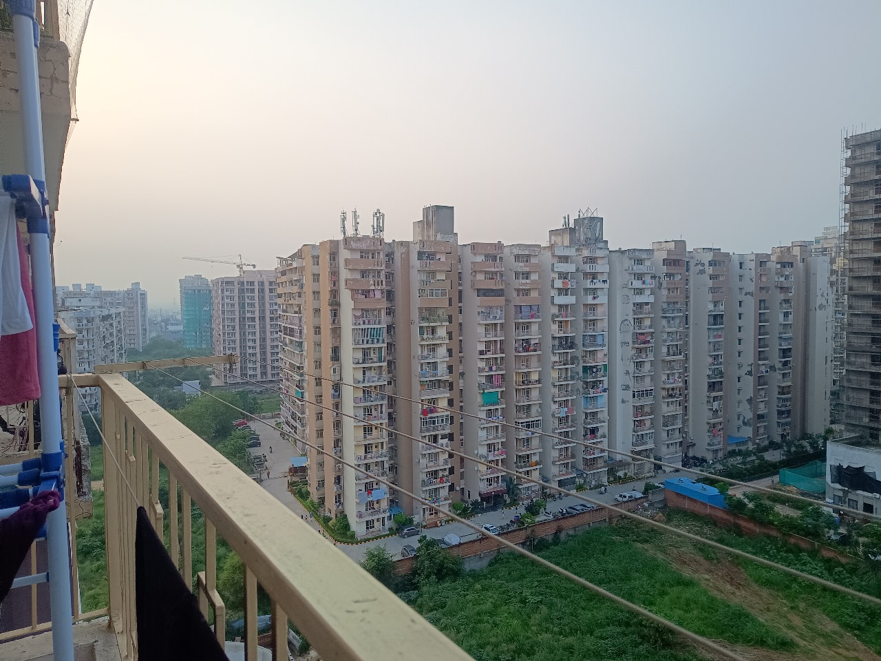 3 BHK 1315 Sq.Ft. Apartment in Proview Officer City 2