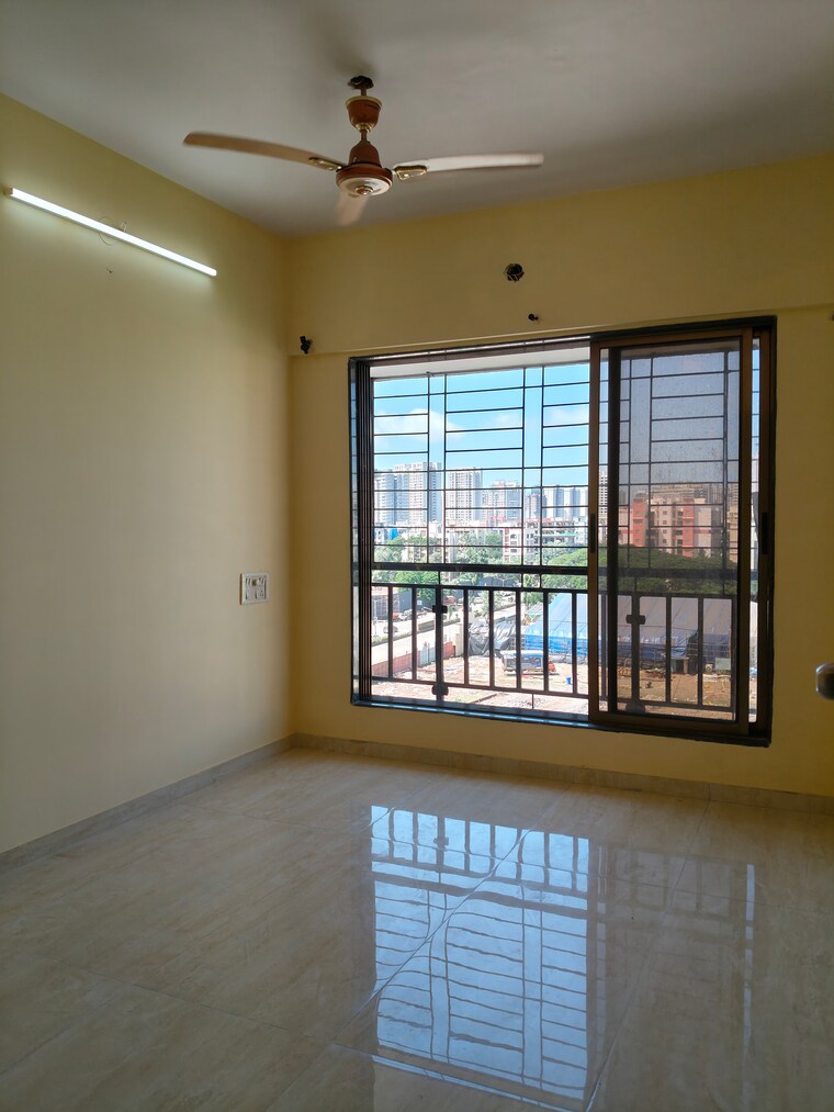 Room, borivali west 2 Bedroom 650 Sq.Ft. Apartment In Borivali West Mumbai 9275257
