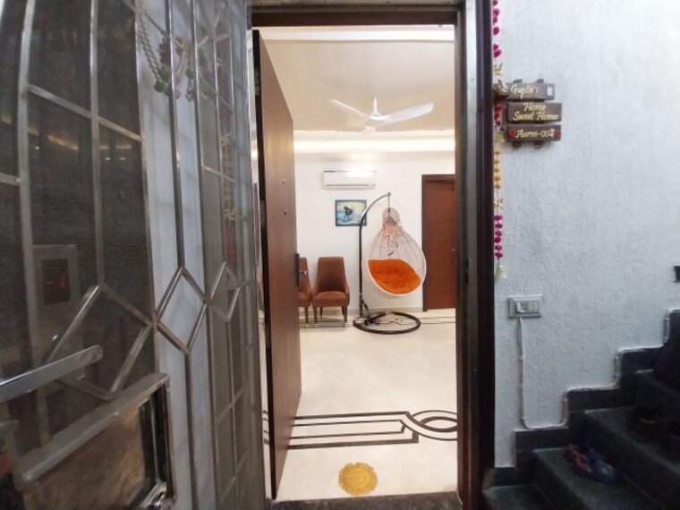 Bathroom, realtech-the-luxurium 4 Bedroom 2750 Sq.Ft. Builder Floor In Sushant Lok I Gurgaon 9275306