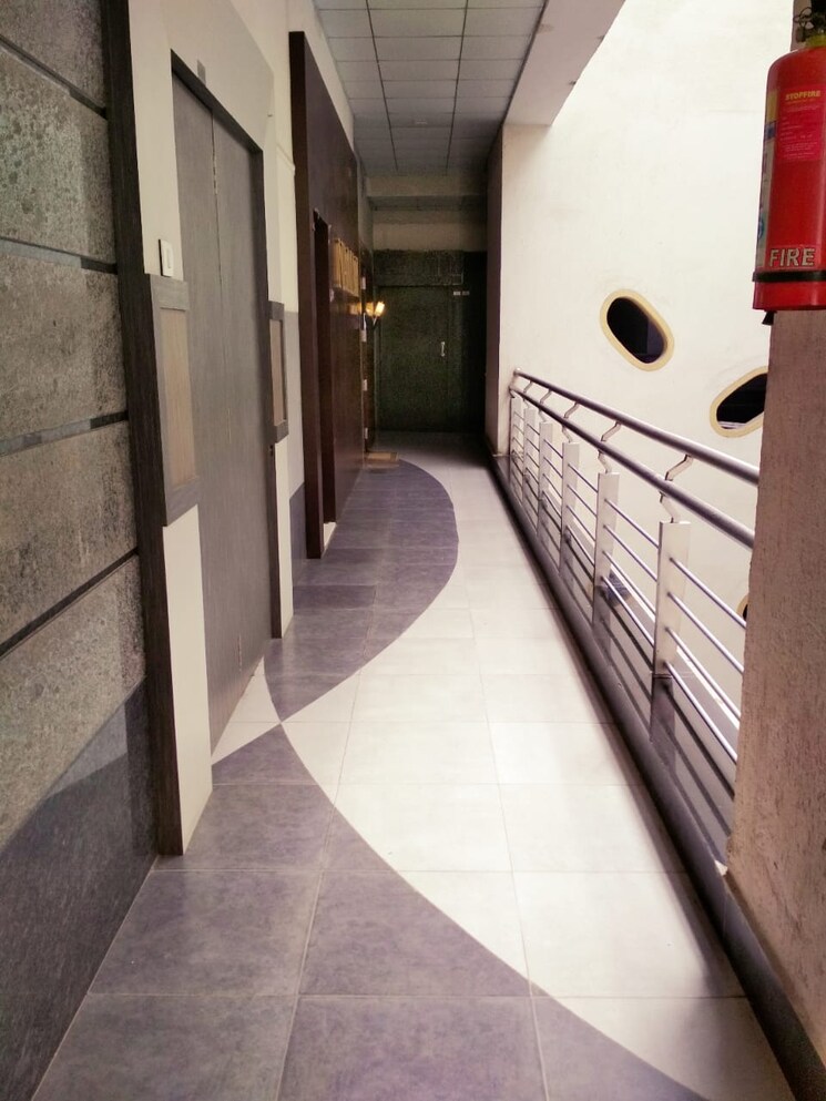 Balcony, morya-landmark-1 Commercial Office Space 600 Sq.Ft. In Andheri West Mumbai 9275266