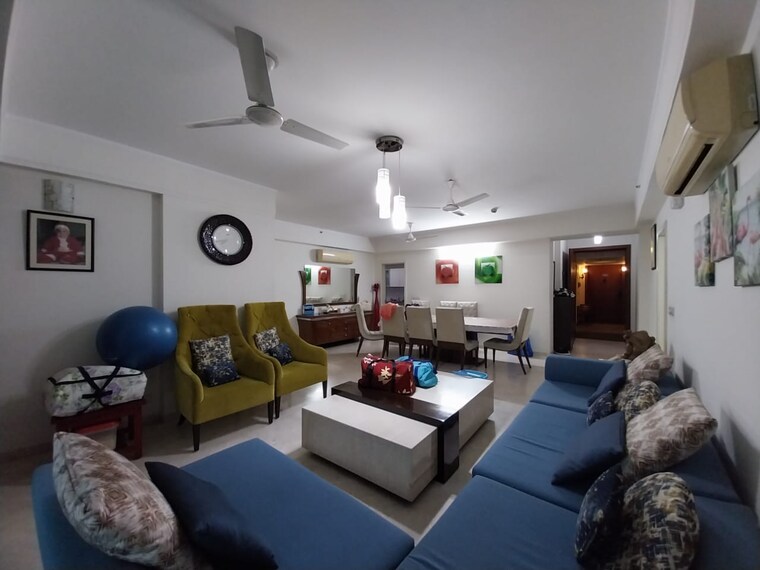 Living Room, dlf-park-place 4 Bedroom 2677 Sq.Ft. Apartment In Sector 54 Gurgaon 9275278