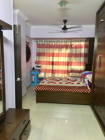 Bedroom in 2 BHK Apartment at Hubtown Sai Akruti, Bandra East – for Rent