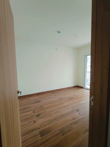 Room in 4 BHK Apartment at Unique K Town, Kiwale – for Rent