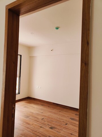 Room in 4 BHK Apartment at Unique K Town, Kiwale – for Rent