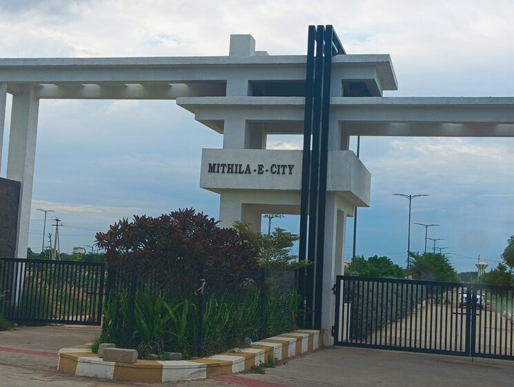 Exterior View, vajra-balaji-gardens  164 Sq.Yd. Plot In Ameerpet Hyderabad 9275311