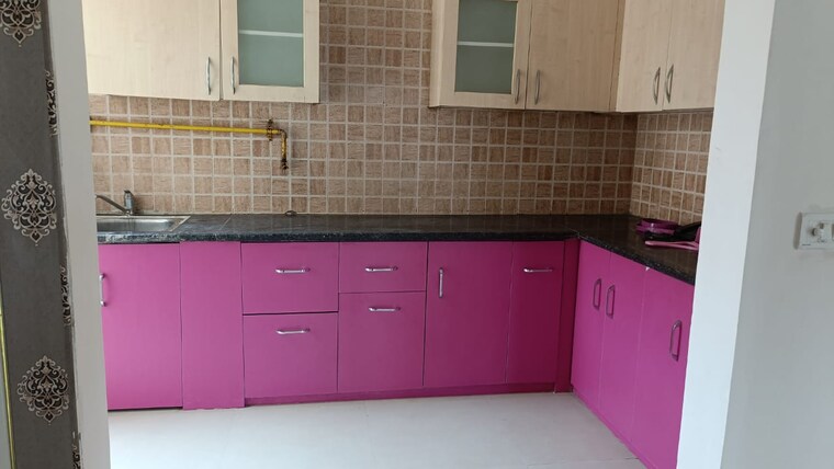 Kitchen, mahagun-mywoods 3 Bedroom 1370 Sq.Ft. Apartment In Sector 16c Greater Noida Greater Noida 9275345