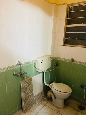 Bathroom in 2 BHK Apartment at Samarth Nagar, Wadgaon Sheri – for Rent