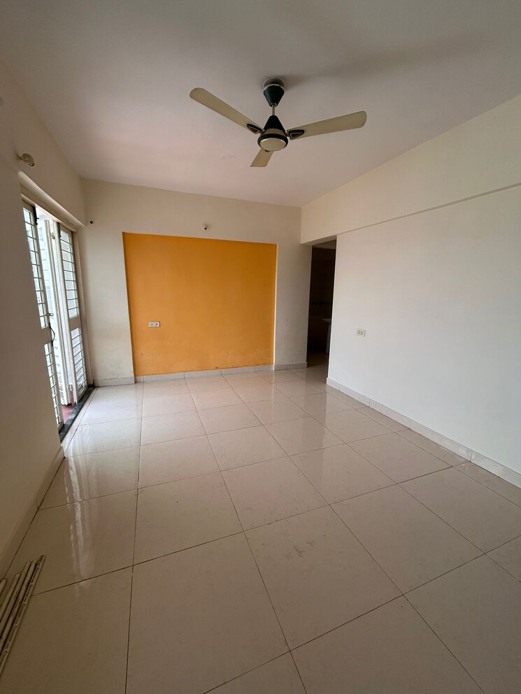 Bathroom, sai-vaibhav-pune 2 Bedroom 800 Sq.Ft. Apartment In Pimple Saudagar Pune 9275361