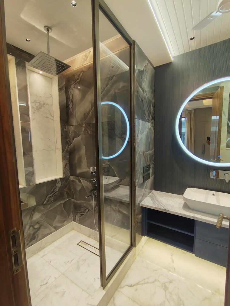 Gym, panchsheel enclave 3 Bedroom 2385 Sq.Ft. Builder Floor In Panchsheel Enclave Delhi 9275385