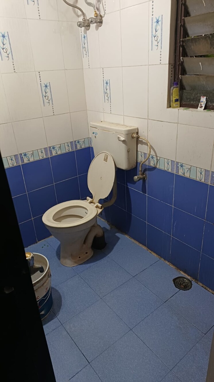 Bathroom, baner 2 Bedroom 750 Sq.Ft. Apartment In Baner Pune 9275185