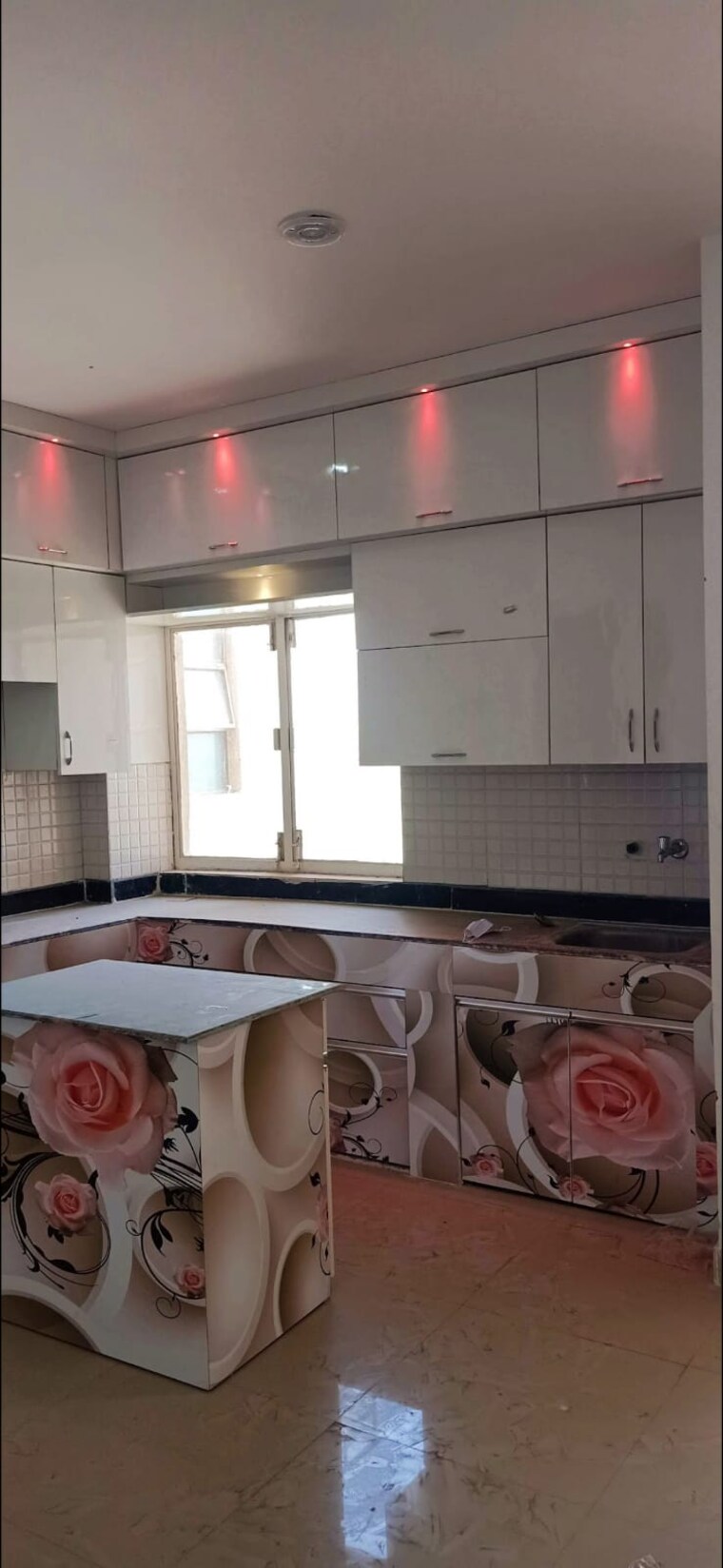 Kitchen, signature-global-park-4-and-5 3 Bedroom 1022 Sq.Ft. Builder Floor In Sohna Sector 36 Gurgaon 9275402